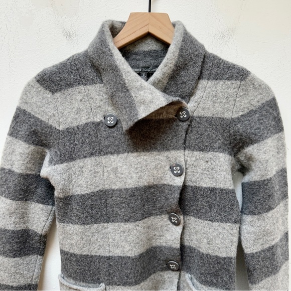 Horny Toad Heartfelt Gray Striped Wool Blend Sweater Jacket Women’s Size S - Picture 4 of 12